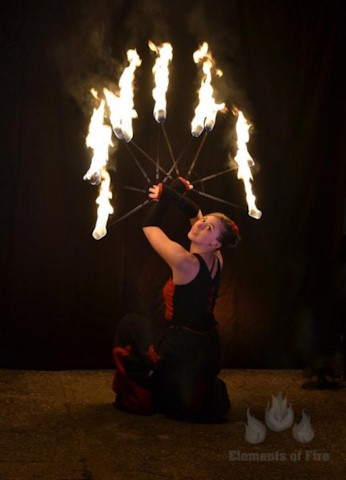 Elements of Fire - Feuer und Lichtshows, Showkünstler · Kinder Holzminden, Kontaktbild