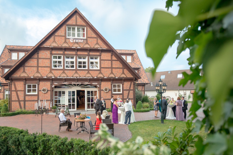 Hotel Hennies, Hochzeitslocations Isernhagen, Kontaktbild