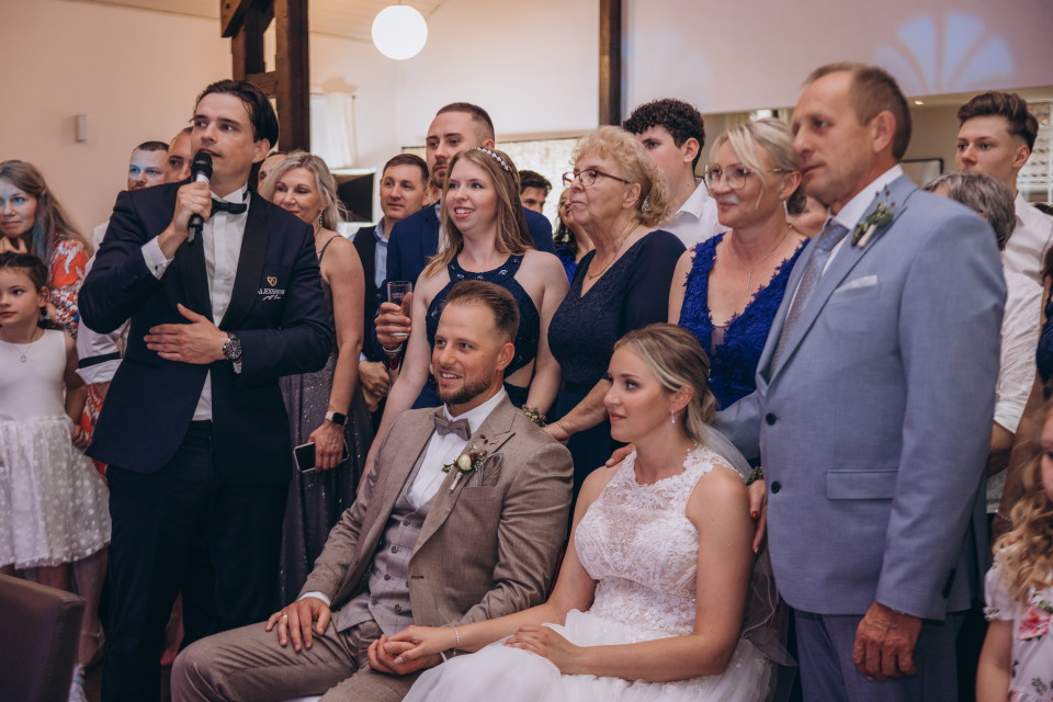 Warum gute Hochzeitsmoderation der Schlüssel zu einem gelungenen Fest ist Bild 1